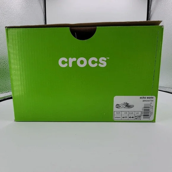 Crocs Echo Wave Shoes Mens Size 11 Almond Tint‎ Clog 210521-0LL NEW in Box